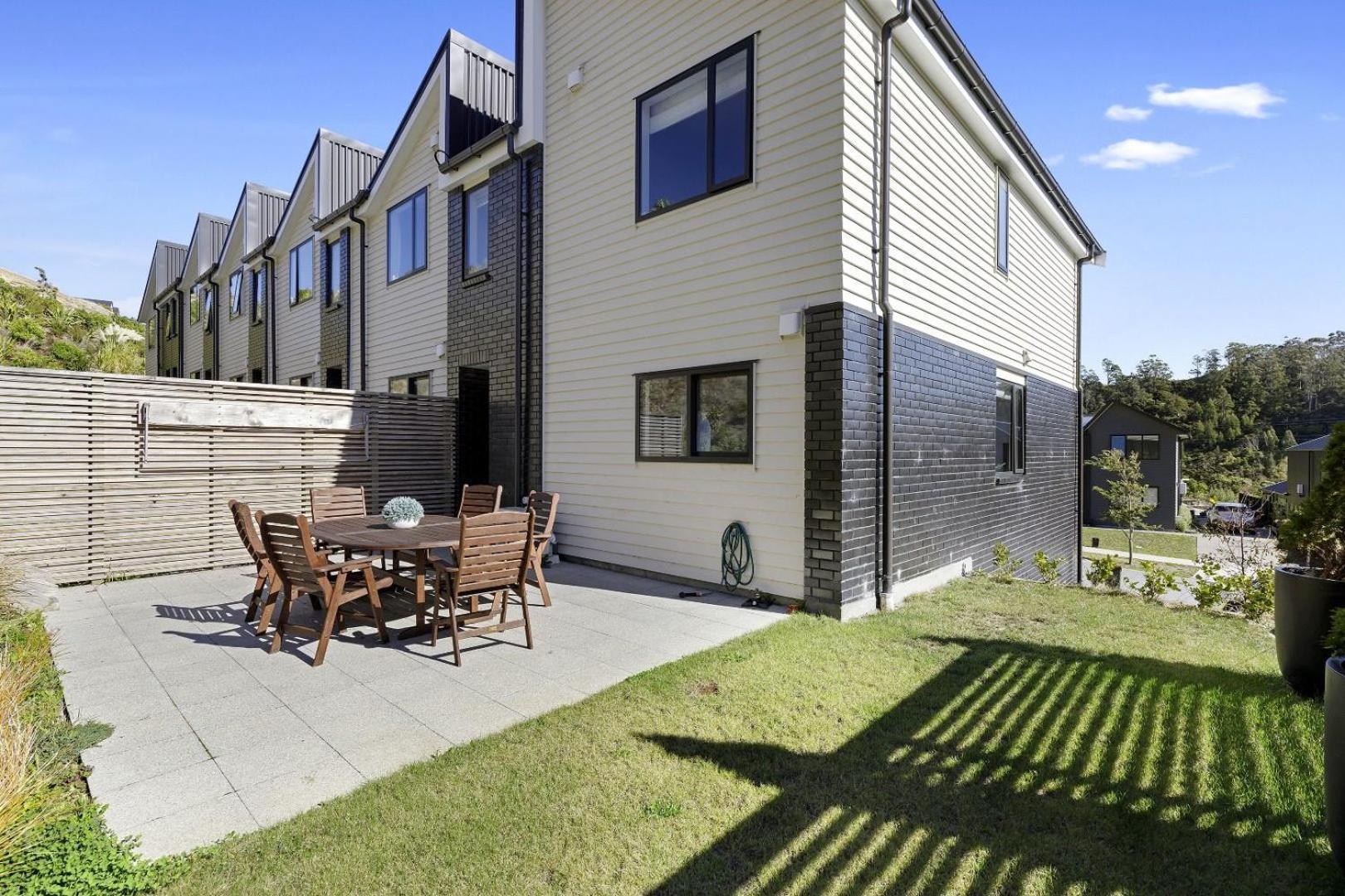 Villa Whitby Townhouse Porirua Exterior foto